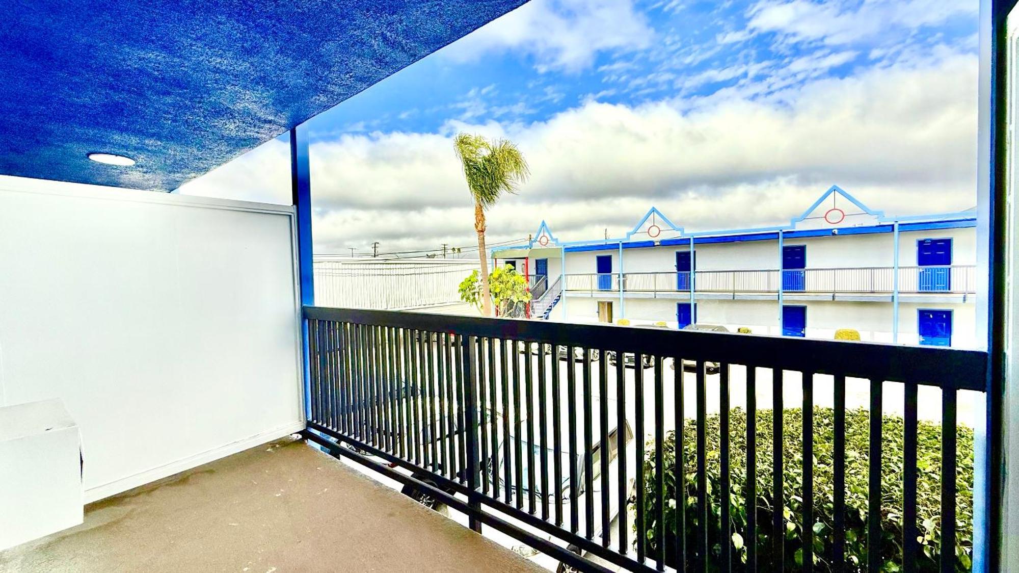 Days Inn By Wyndham Los Angeles Lax/Venicebch/Marina Delray Inglewood Dış mekan fotoğraf